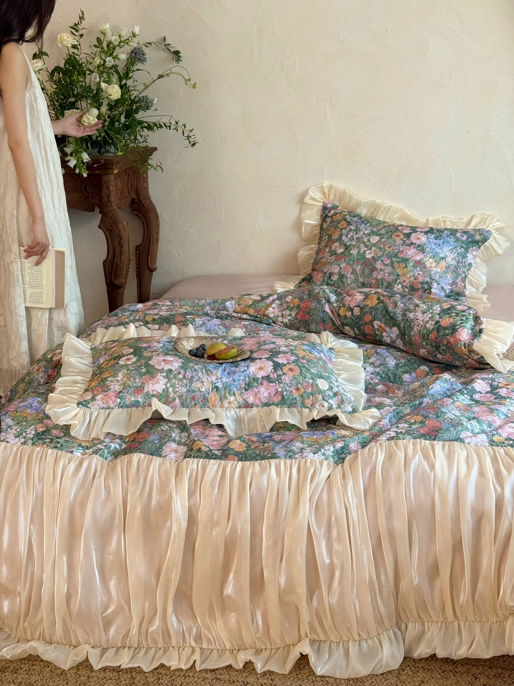 Oil Painting Floral Ruffle Cotton Bedding Set
