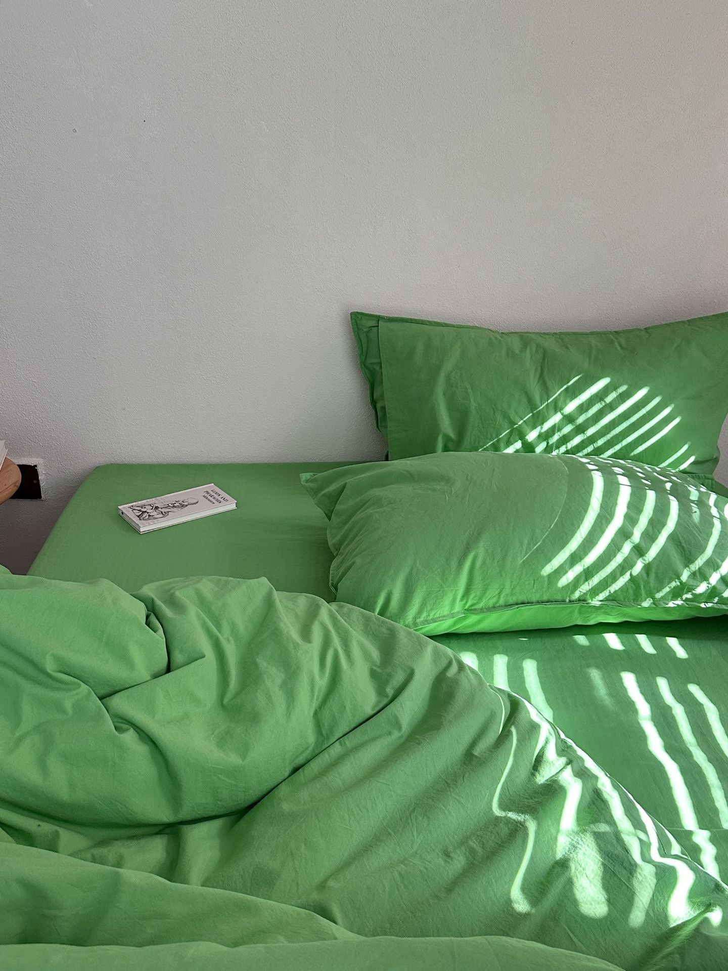 Bright Green Duvet Cover Set
