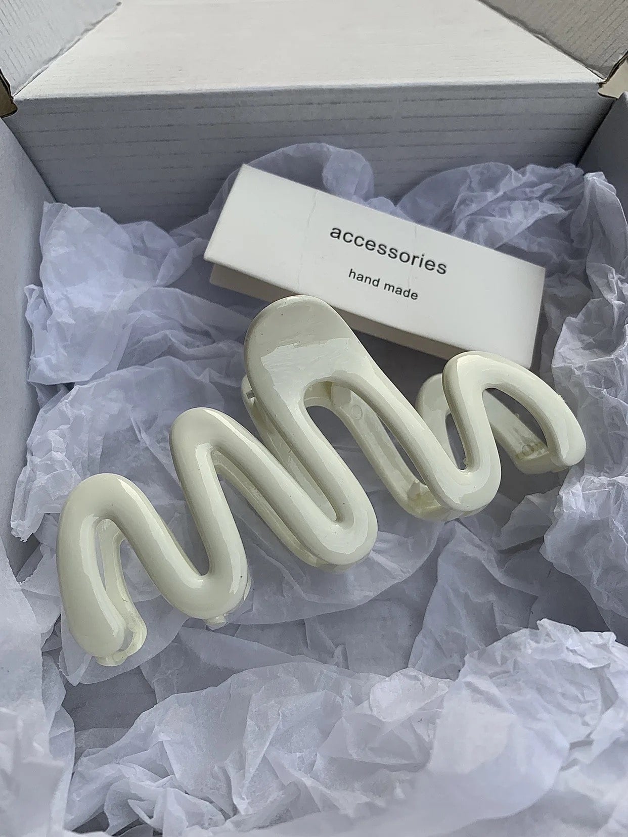 Colorful Jelly Wave Hairpin Milk