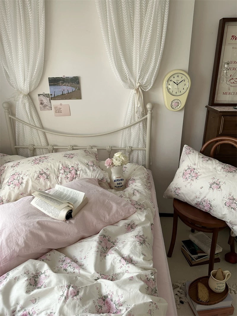Feminine Aesthetic Floral Duvet Cover Set