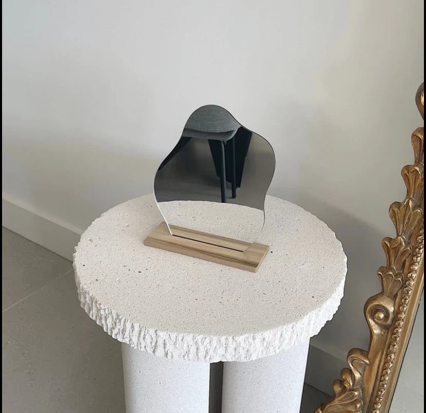 Wavy Mirror