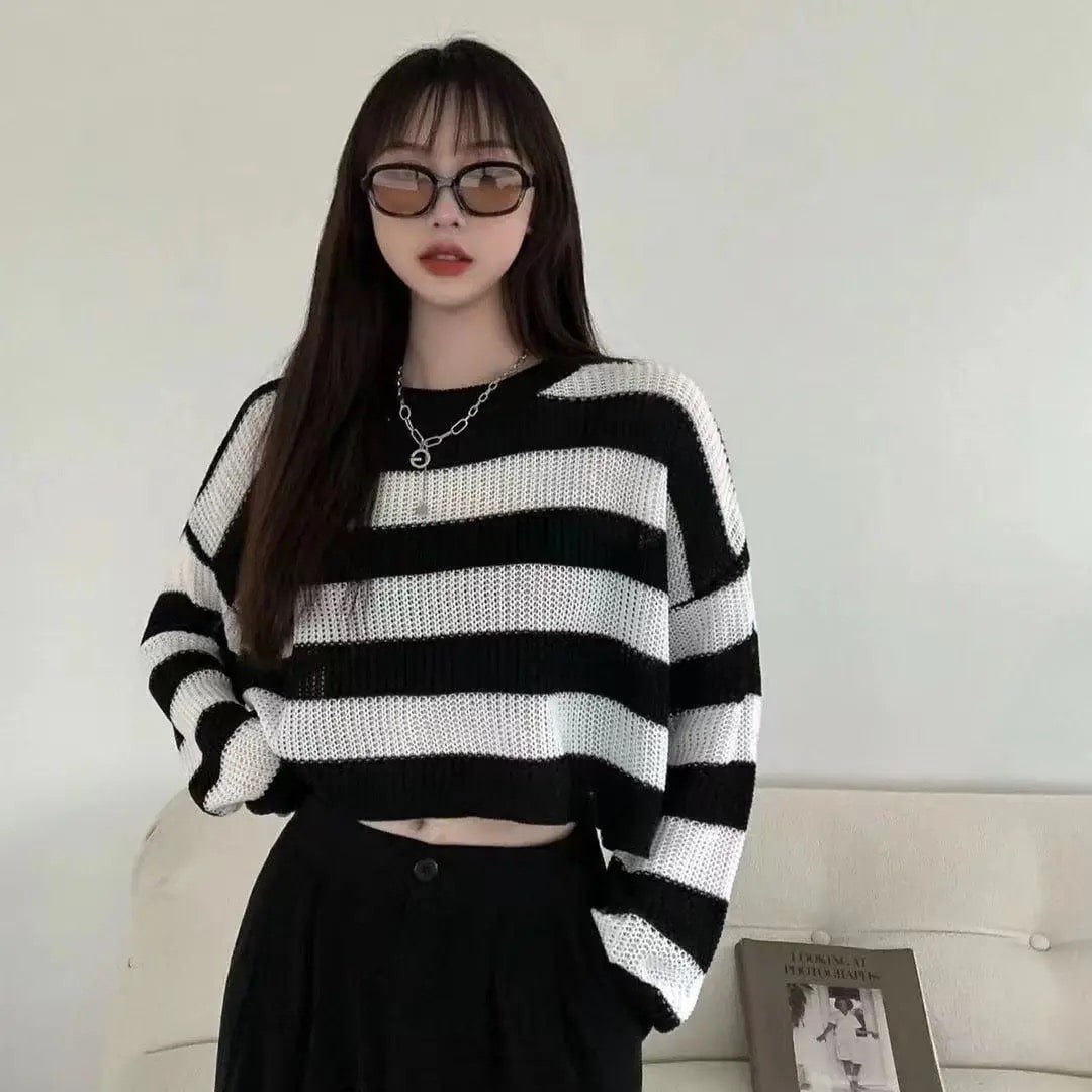 Y2K Cropped Sweater