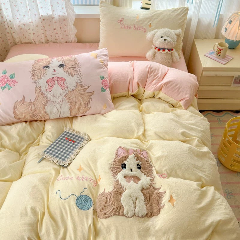 Cute Kitty Yellow Bedding Set